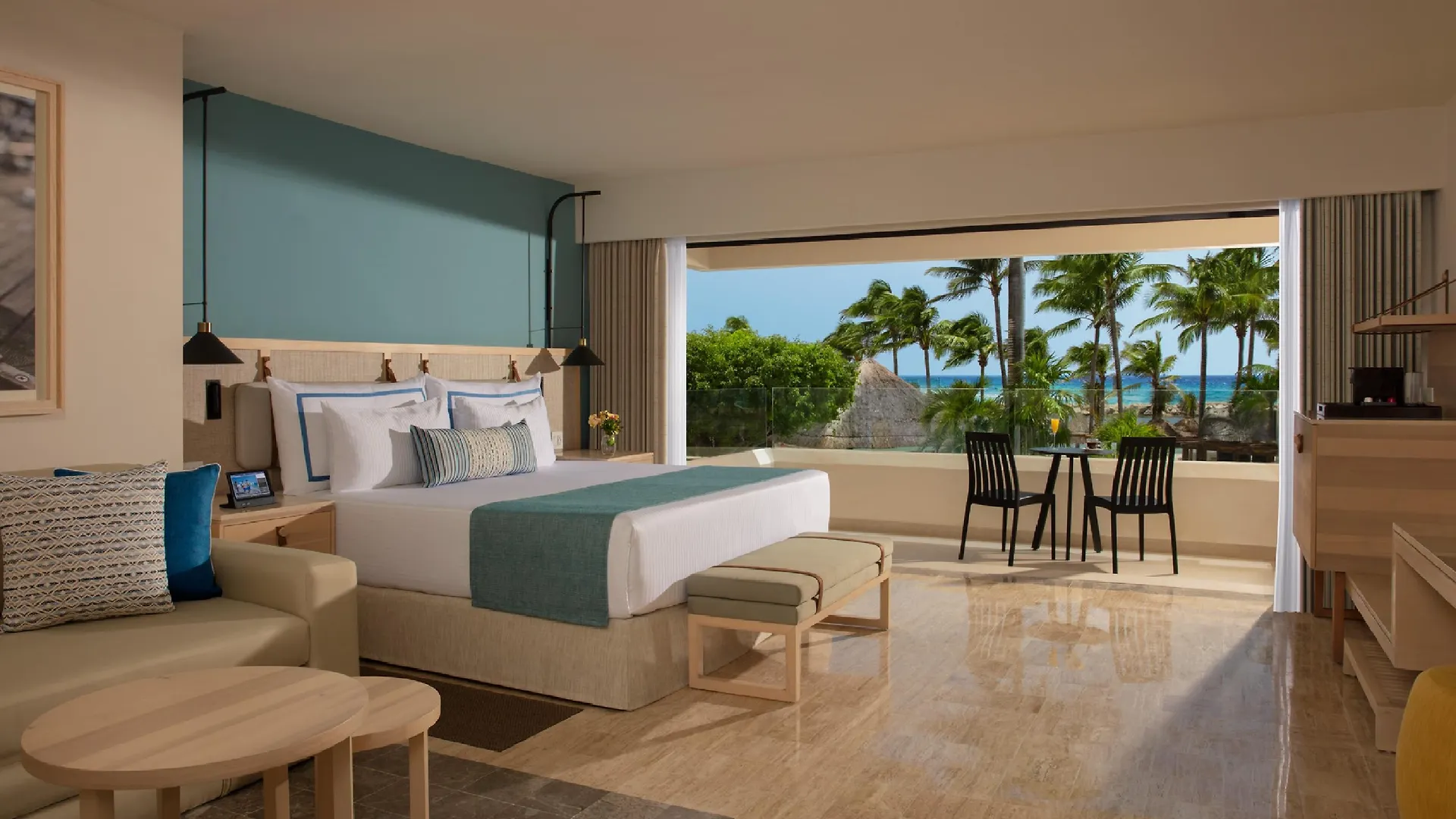 **** Resort Dreams Aventuras Riviera Maya Puerto Aventuras Mexico
