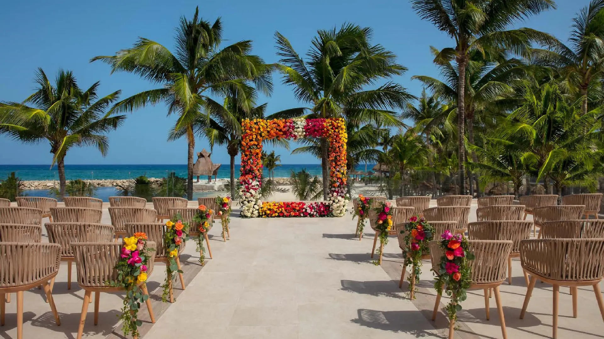 **** Resort Dreams Aventuras Riviera Maya Puerto Aventuras Mexico